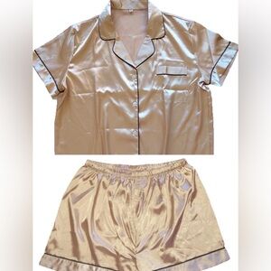 Women’s Pajama Beige Shirt and Shorts Set Size L & Eye Cover Mask Set 3 Pcs NEW